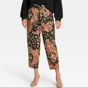 🚫SOLD🚫NWT Who What Wear Mid Rise Printed Jogger